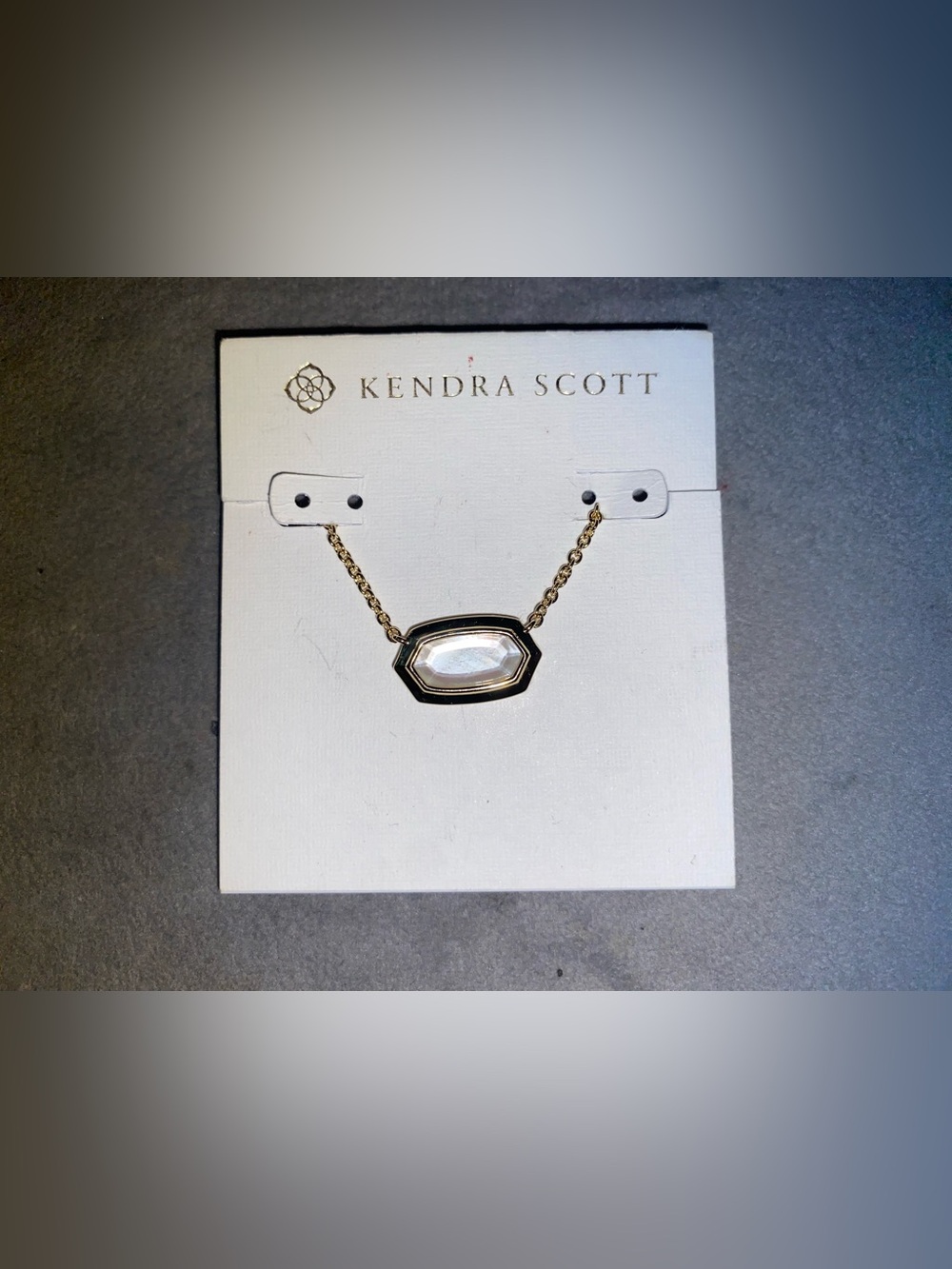 Kendra Scott Gold w/Ivory MOP Elisa Bezel Necklace $75